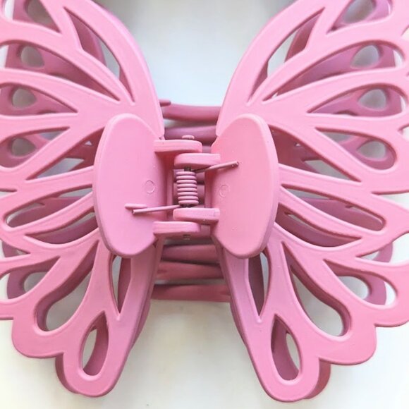 Sunday State Black and Pink Large Butterfly Clips - Picture 7 of 11